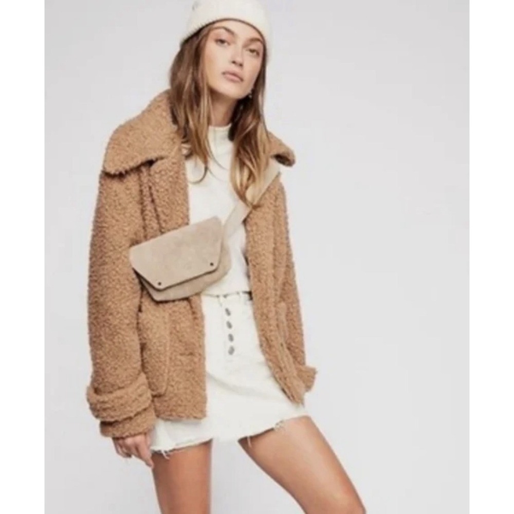 Free People So Soft Cozy Teddy Bear Size XS Beige Fuzzy Button Up Peacoar Jacket - Picture 3 of 14